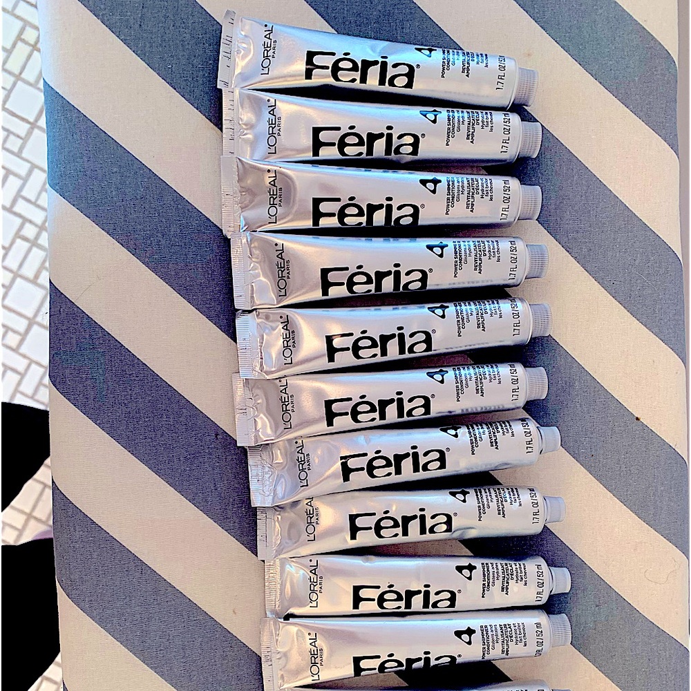 12 Féria number 4 conditioner 1.7oz each cream conditioner in secure tubes